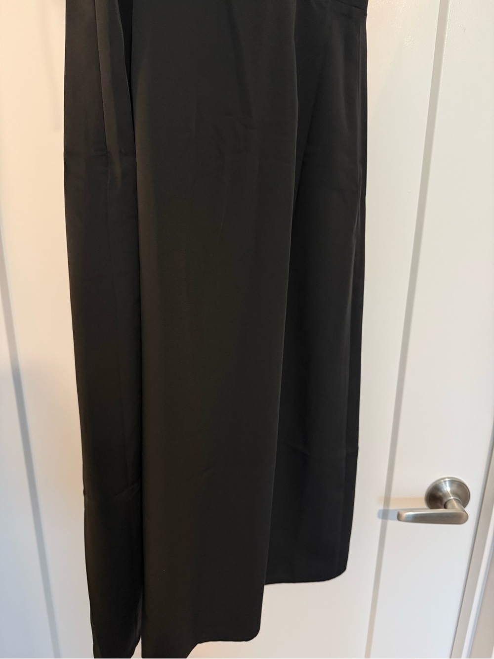 Backyard Roses Kite Midi Dress - Picture 9 of 9